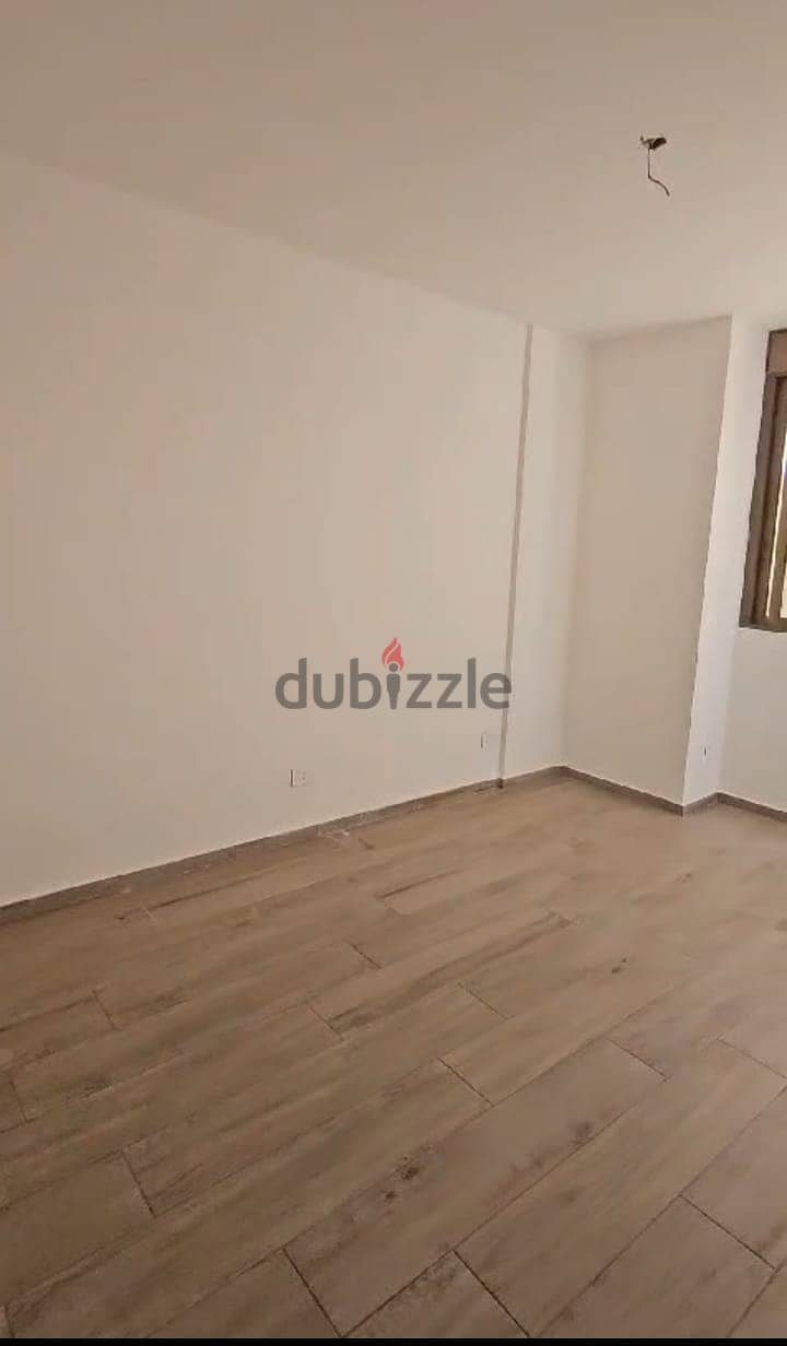 Duplex for sale in Mansourieh دوبليكس للبيع في منصورية 4