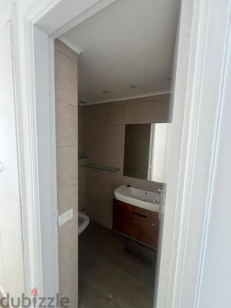 Sea View I Prime Location 350 SQM Apartment in Ain Al Tineh . 18