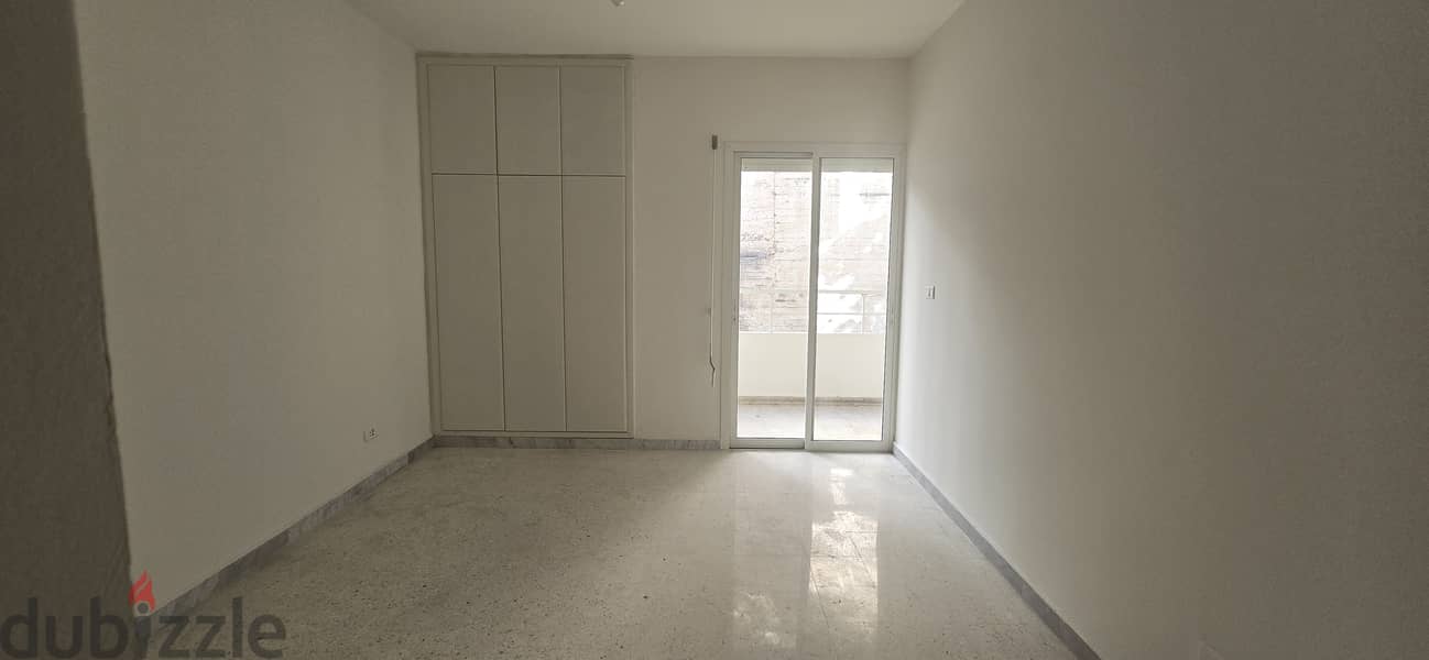 Apartment for sale in Zouk Mikael -  شقة للبيع في ذوق مكايل 4