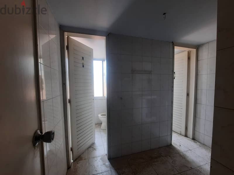 RWK141ZN - Office For Rent In Jounieh  - مكتب للإيجار في جونيه 6