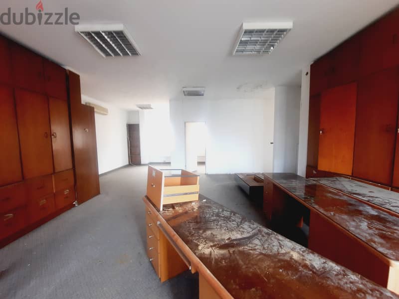 RWK141ZN - Office For Rent In Jounieh  - مكتب للإيجار في جونيه 10