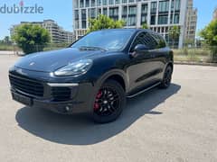 Porsche Cayenne S 2015 0