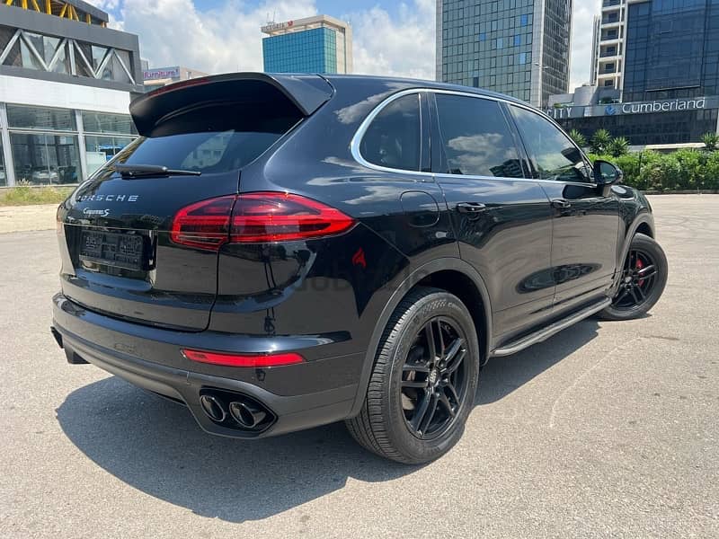 Porsche Cayenne S 2015 3