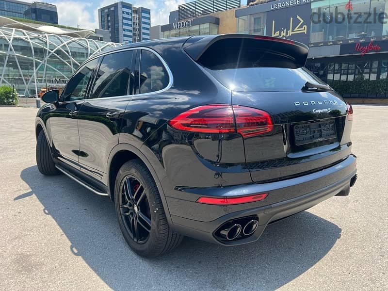 Porsche Cayenne S 2015 5