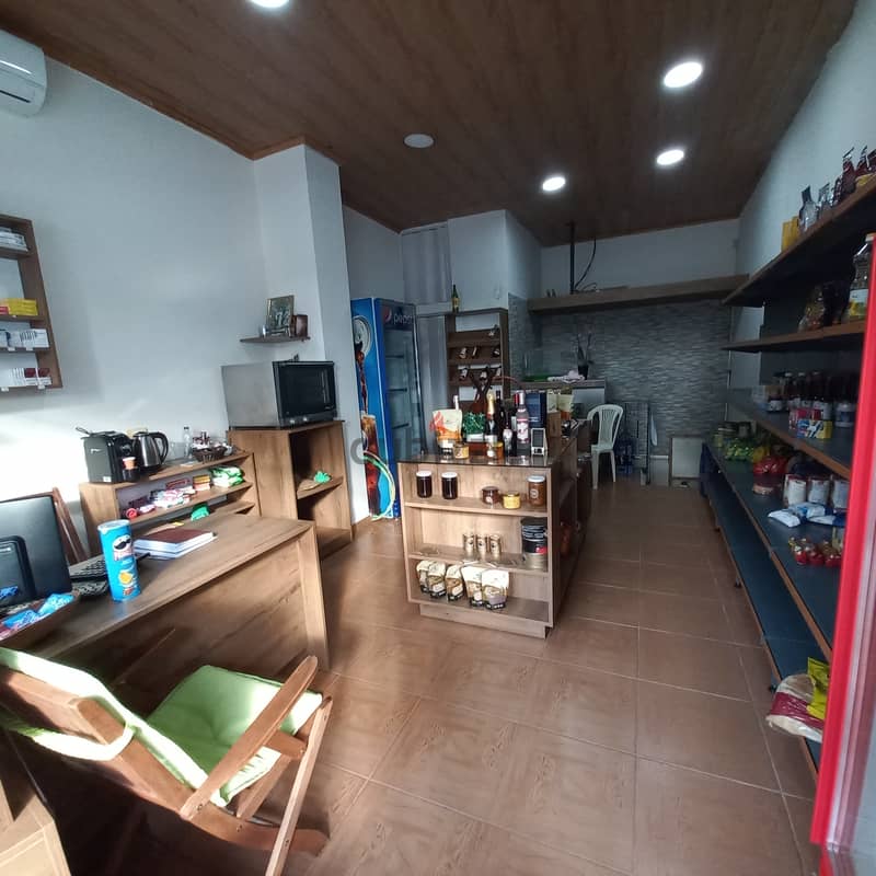 Eqquiped Shop in Bqenneya for rent محل مجهز للإيجار في بقانيا 0