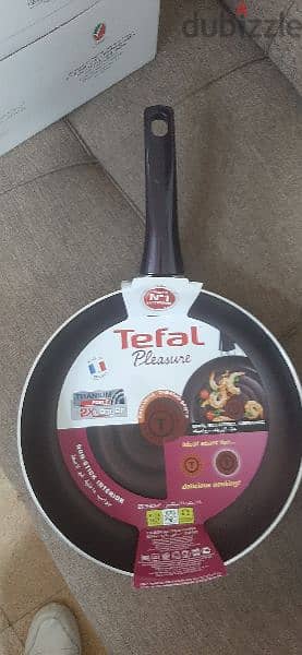 طواية tefal 28cm بورقتها 1