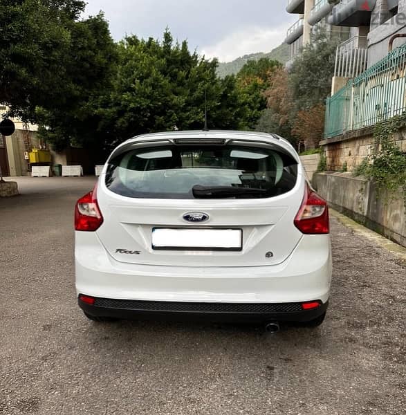 Ford Focus 2015 10