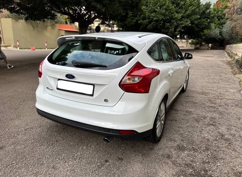 Ford Focus 2015 14