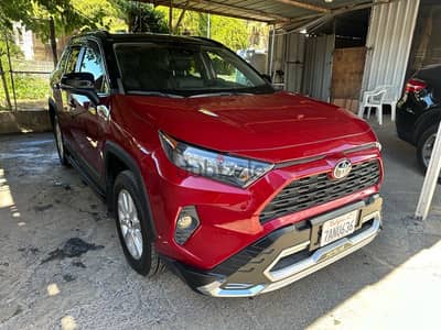 Toyota RAV 4 AWD like new 2019 California