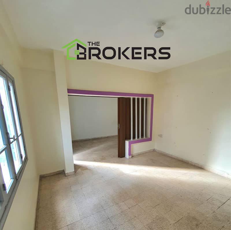 Apartment for Sale in Tariq El Jdideh  شقة  للبيع في طريق الجديدة 5