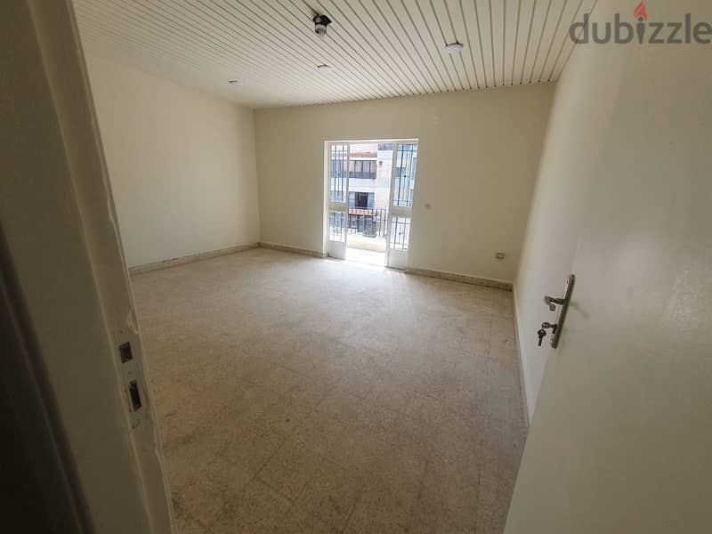 2Bedroom apartment in Dhour Choueir for rent-شقة غرفتين نوم للإيجار 2