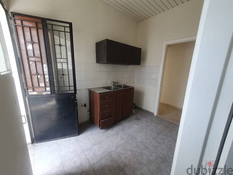 2Bedroom apartment in Dhour Choueir for rent-شقة غرفتين نوم للإيجار 3