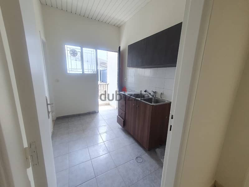 2Bedroom apartment in Dhour Choueir for rent-شقة غرفتين نوم للإيجار 4