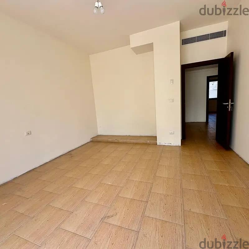 Apartment For Sale in Ashrafieh - Sioufi 4