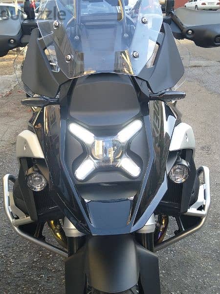 Bmw R1300 GS triple black 0klm model 2024 dealer warranty 3