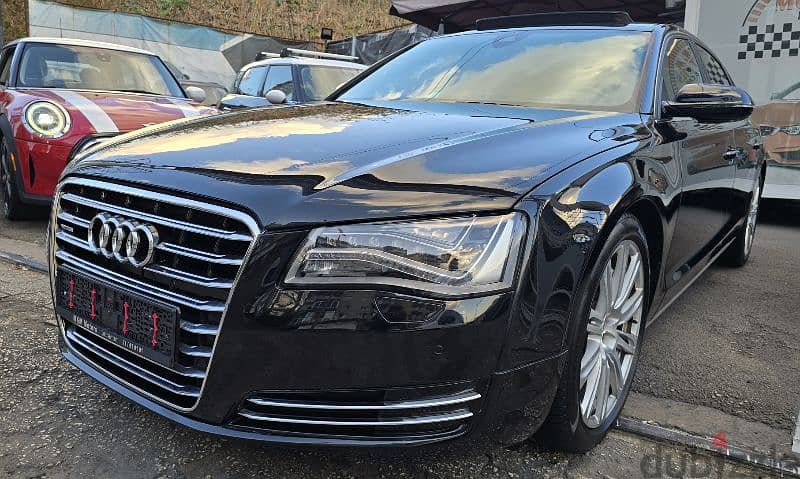 Audi A8 2011 5