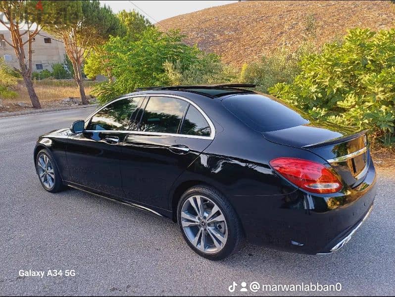 Mercedes-Benz C-Class 2017 1