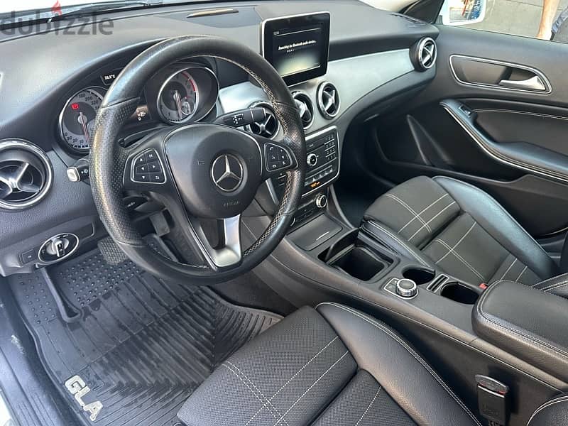 Mercedes-Benz GLA-Class 2016 2