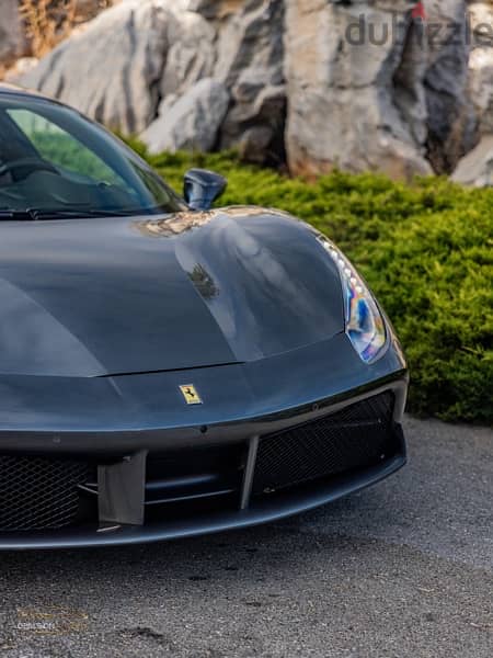 Ferrari 488 GTB 2016, Under Warranty + Service Package. Carbon Pack 13