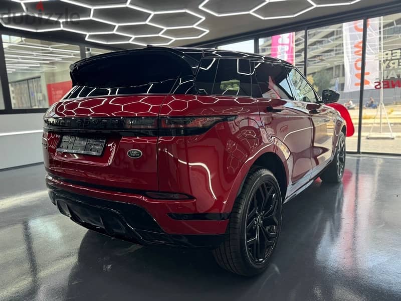 Land Rover Evoque 2020 Daynamic like new 6