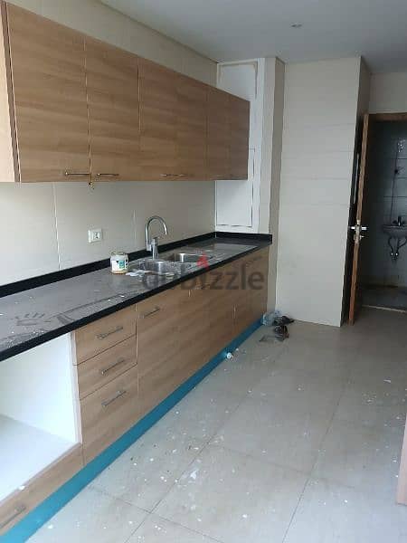 Newly Constructed l Spacious 220 SQM Apartment in Ain Al Mraiseh. 3