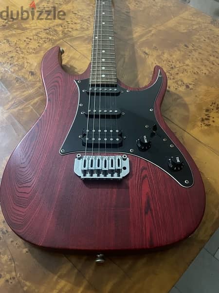 Ibanez guitar electric 2