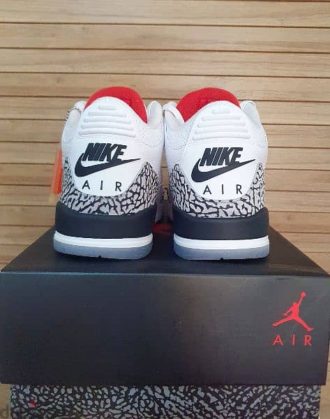 Air Jordan
Air Jordan 3 Retro NRG White cement  'Free Throw Line' 3