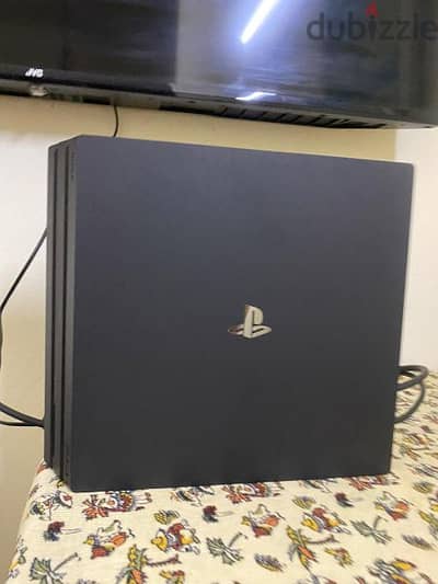 ps4 pro & ups