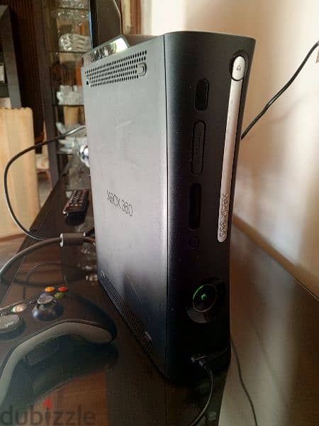 Xbox 360 + controler + 20 cd 4