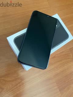 iPhone 11 128 GB - used - new screen - black 0