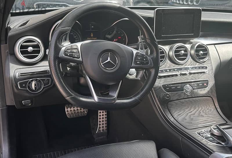 Mercedes-Benz C-Class 2016 14