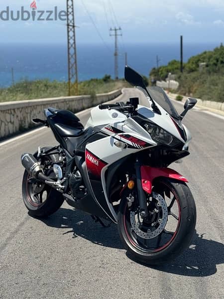 Yamaha R3 2015 0