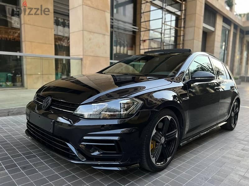 Volkswagen Golf R 2018 4