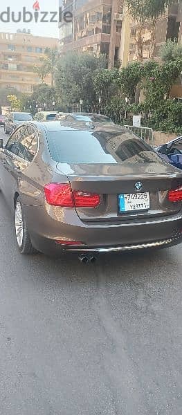 BMW 3-Series 2012 4