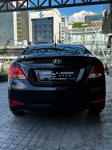 Hyundai Solaris 2018 4