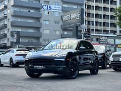 2016 Porsche Cayenne Chrono Package “CLEAN CARFAX”