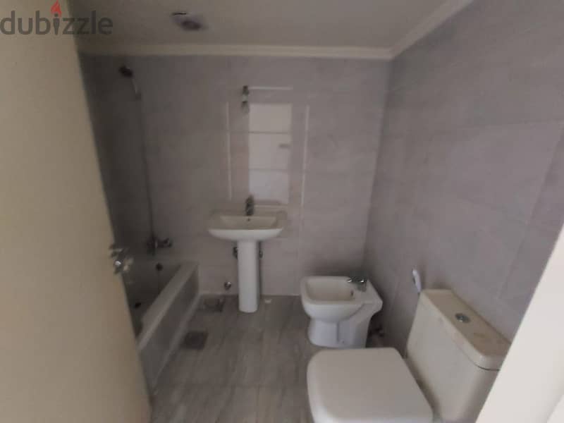 RWB119RH - Apartment for sale in Batroun ( payment facilities ) 6