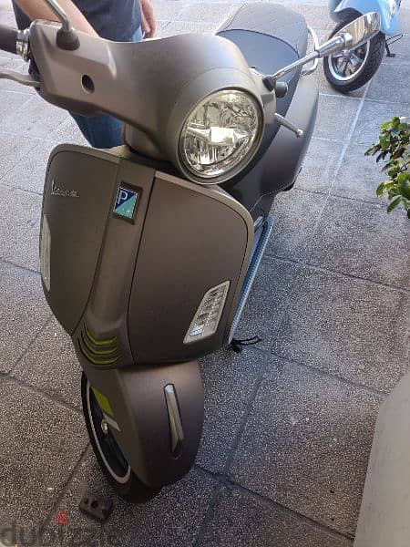 vespa GTS 300 2