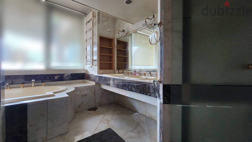 Triplex for sale in Achrafieh تريبلكس للبيع في الأشرفية 13