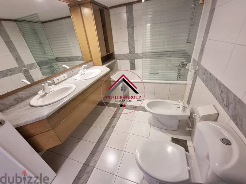 Spacious apartment for sale in Achrafieh 7