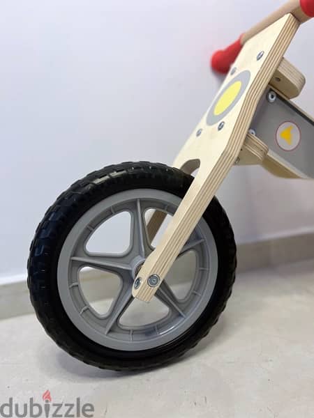 WOODEN BALANCE BIKE 2