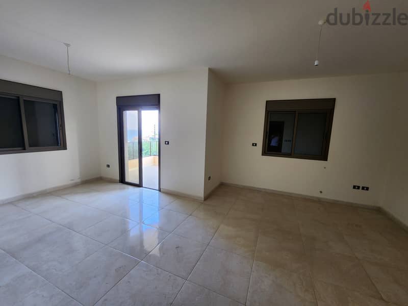 RWB138EA - Apartment For Sale In Bouar - شقة للبيع في البوار 2