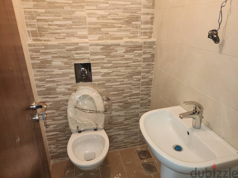 RWB138EA - Apartment For Sale In Bouar - شقة للبيع في البوار 7