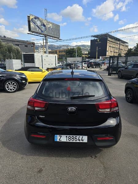 Kia Rio 2020 automatic full options top car Jdidi 3