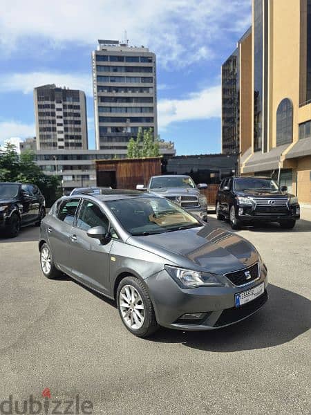 Seat Ibiza 2014 Full options panoramic no accident top car new tires 2