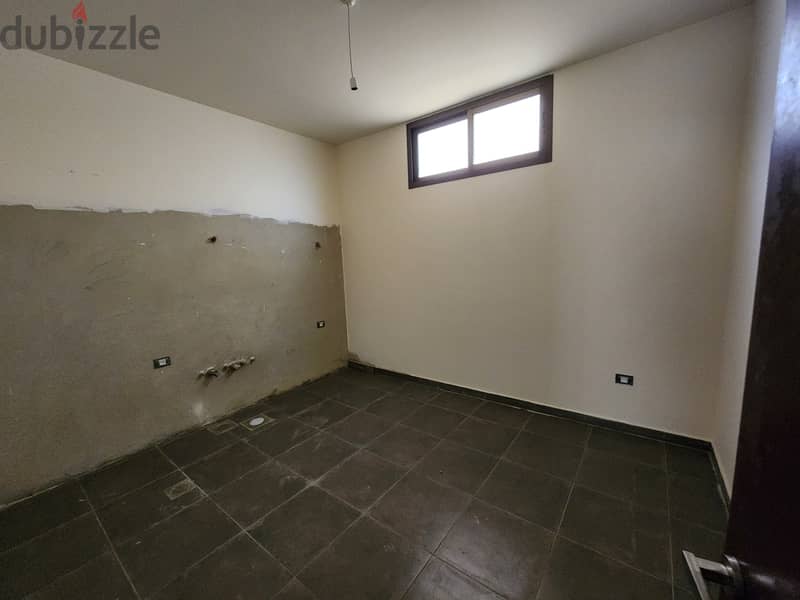 RWB141EA - Apartment  For Sale In Bouar  - شقة للبيع في البوار 4