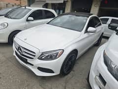 Mercedes-Benz C-Class 2015 panoramic full options no accident clean