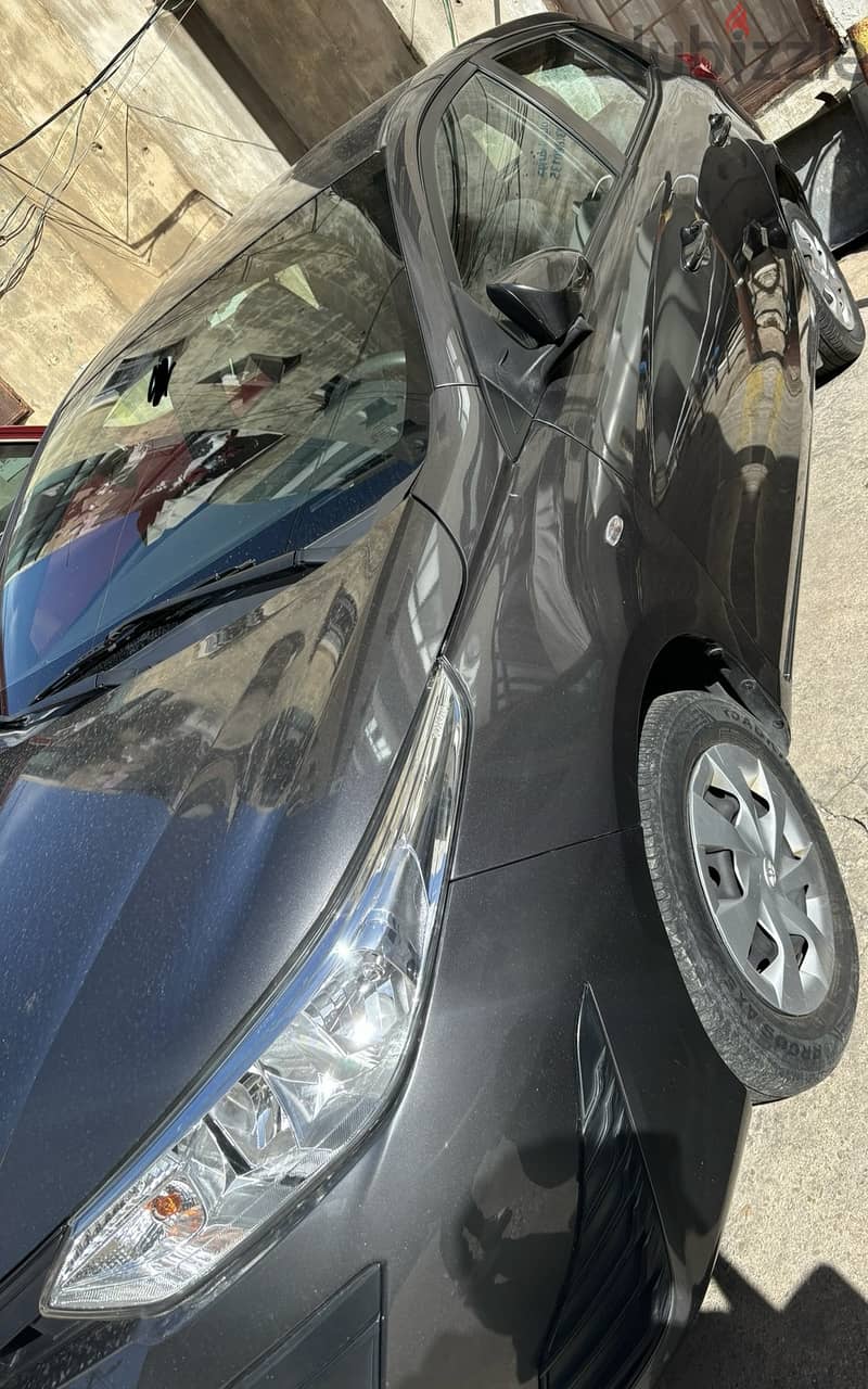 Toyota Yaris 2018 2018 3