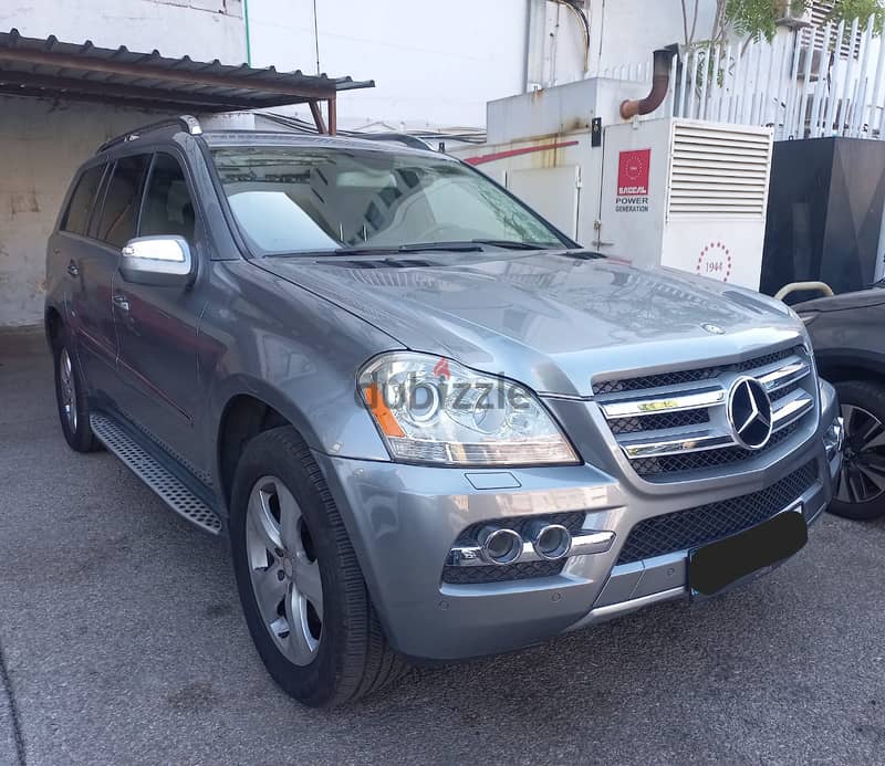 Mercedes-Benz GL-Class 2010 GL450 1