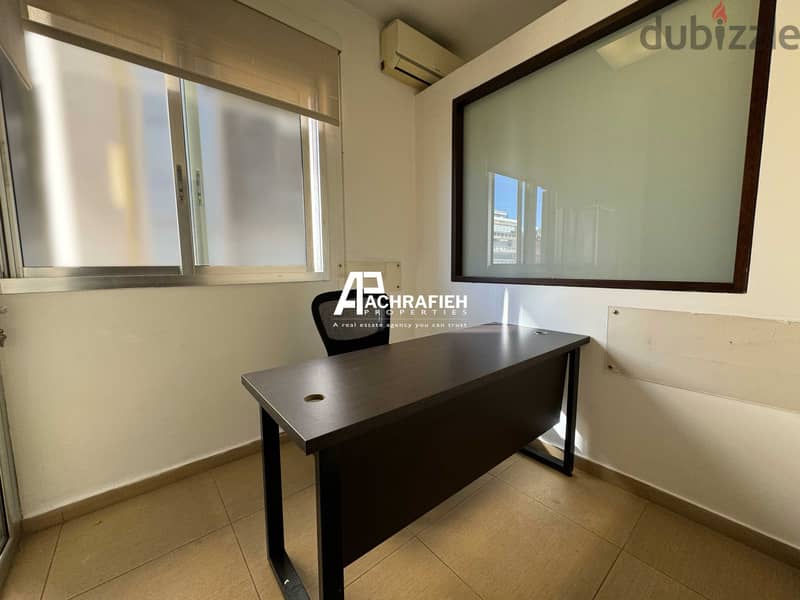 Furnished Office for Rent In Badaro - مكتب للإجار في بدارو 8